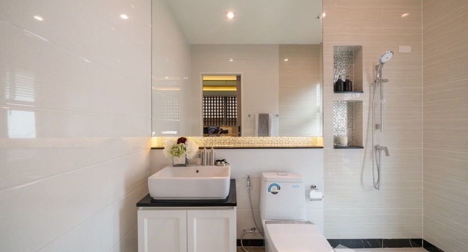 Villa zur Miete mit 4 Zimmer in Prawet, Bangkok