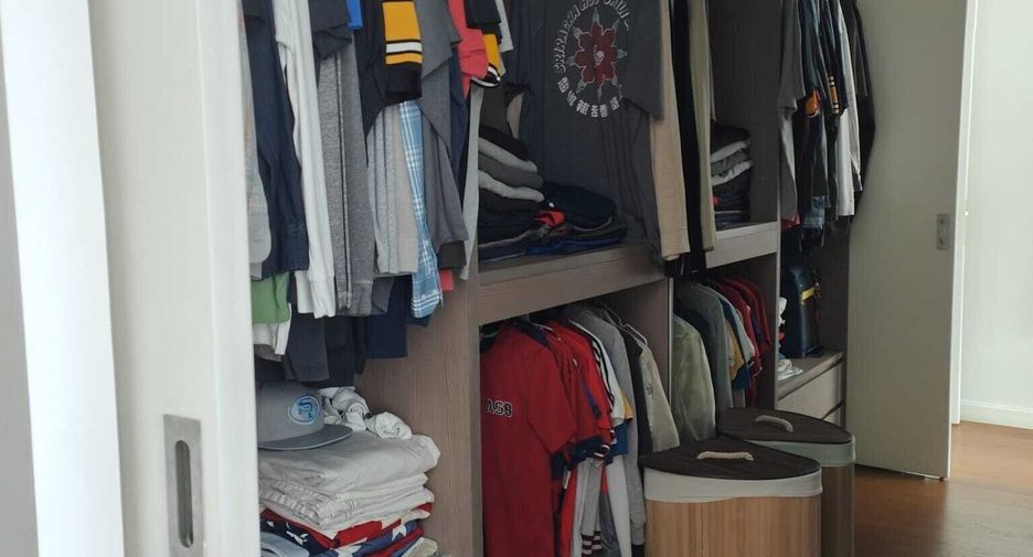 Wohnung zur Miete mit 3 Zimmer in Pathum Wan, Bangkok