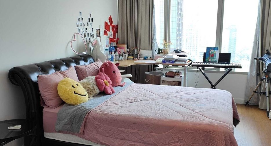 Wohnung zur Miete mit 3 Zimmer in Pathum Wan, Bangkok