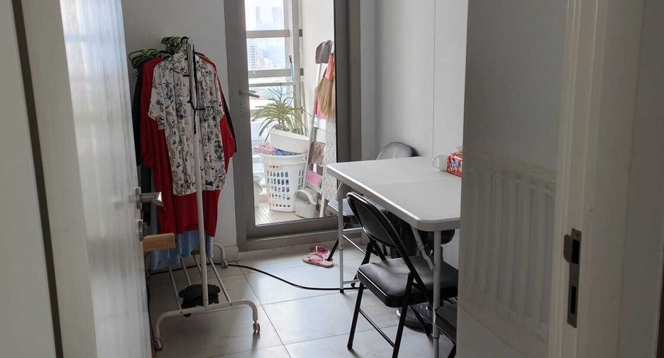 Wohnung zur Miete mit 3 Zimmer in Pathum Wan, Bangkok
