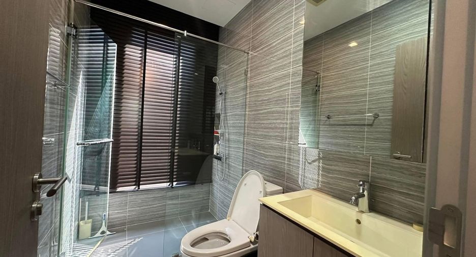 For rent 2 bedrooms condo in Chatuchak, Bangkok