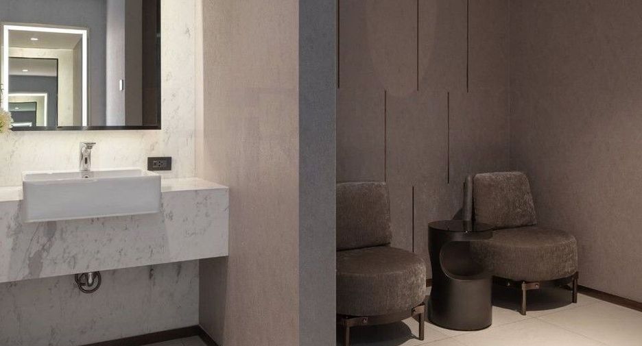 For rent 2 bedrooms condo in Ratchathewi, Bangkok