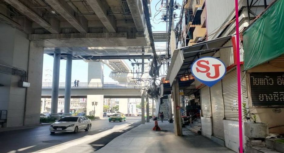 For rent 6 ベッドルーム retail Space in Bang Kapi, Bangkok
