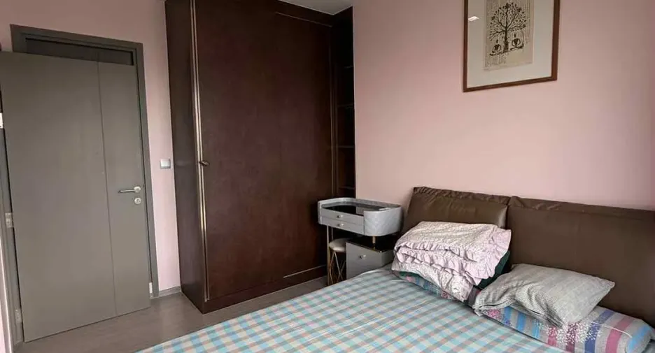 For rent 1 bed condo in Huai Khwang, Bangkok