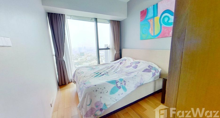 For rent 3 bedrooms condo in Sathon, Bangkok
