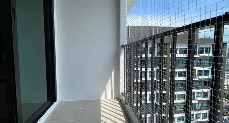 For rent 1 bed condo in Bangkok Yai, Bangkok