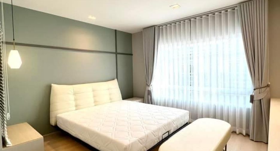 For rent 3 bedrooms townhouse in Bang Bo, Samut Prakan