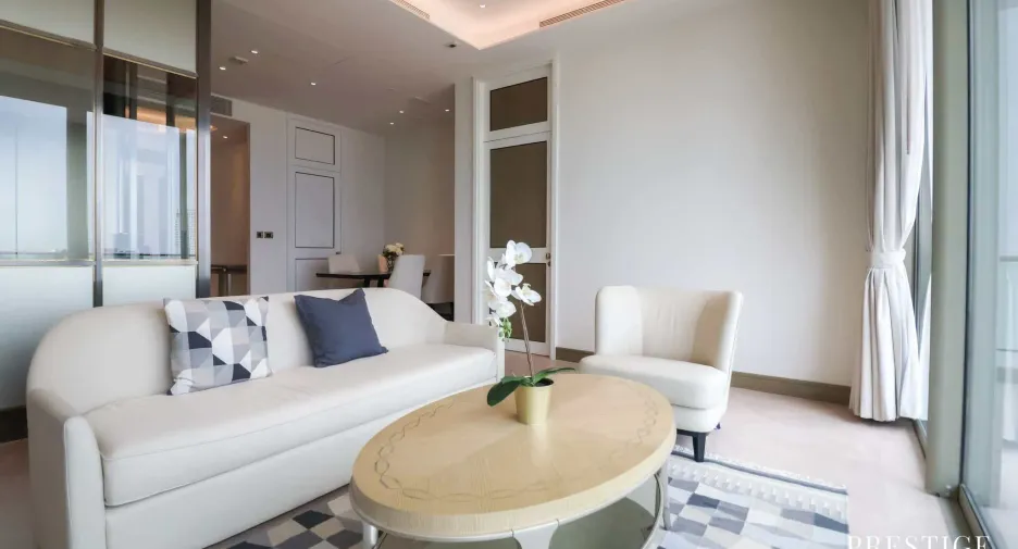 For rent 2 bedrooms condo in Khlong San, Bangkok
