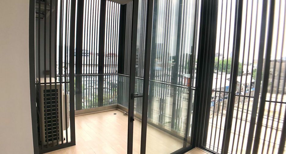 For rent 2 bedrooms condo in Chatuchak, Bangkok