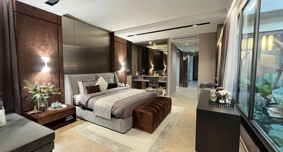 Casa en alquiler de 5 habitaciones en Bang Na, Bangkok