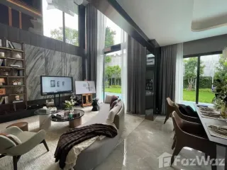 For rent 5 ベッドルーム house in Bang Na, Bangkok