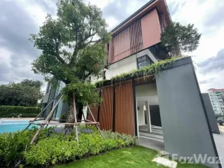 For rent 5 ベッドルーム house in Bang Na, Bangkok