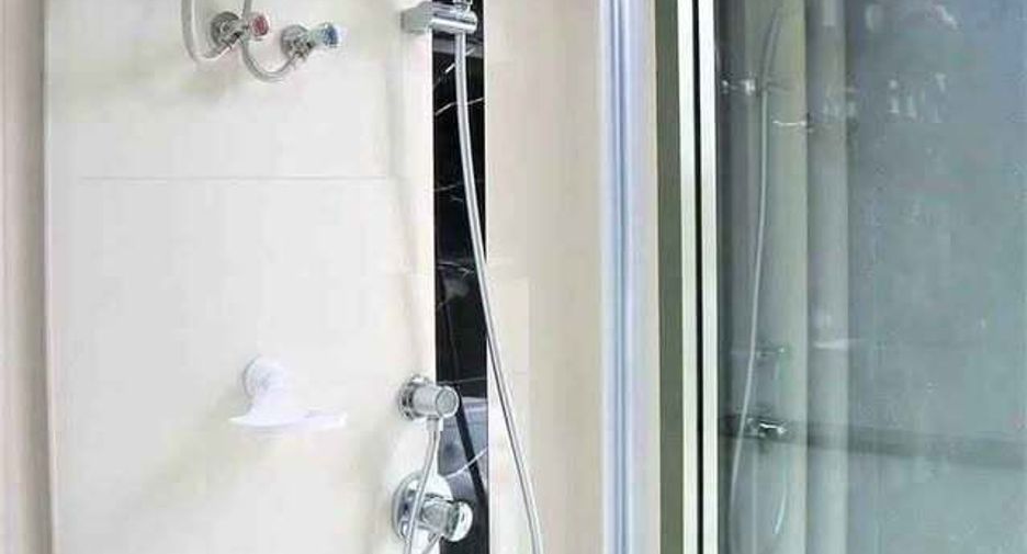 For rent 1 bed condo in Pathum Wan, Bangkok