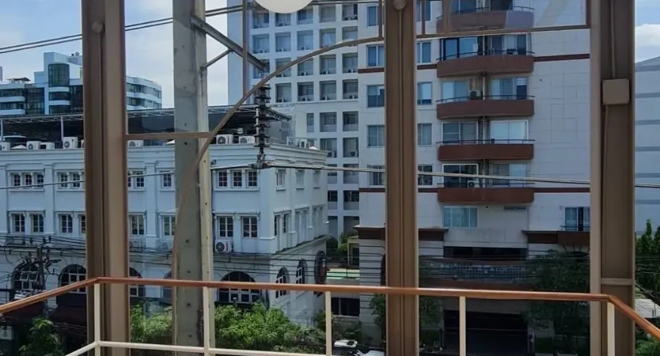 Аренда 18 спальни торговое помещение в Щаттхана, Бангкок