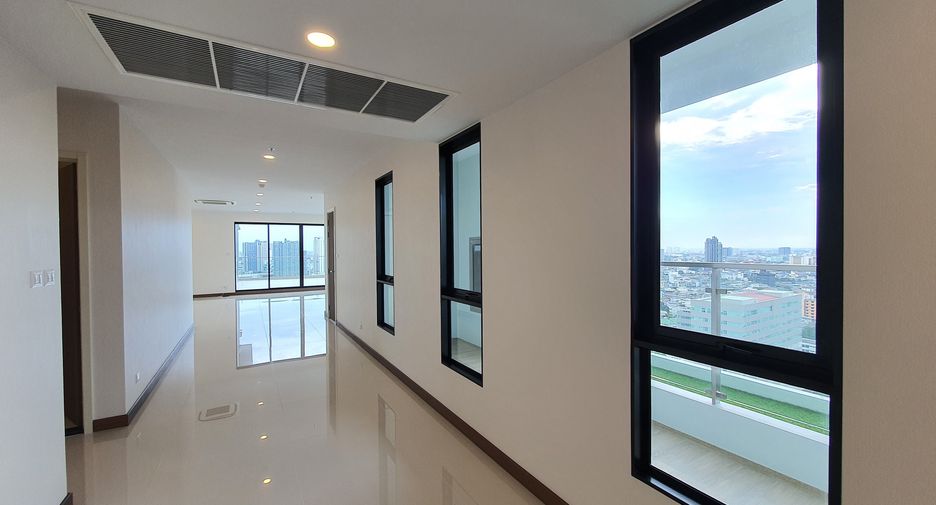 ให้เช่า 4 ห้องนอน คอนโด ใน คลองสาน, กรุงเทพฯ