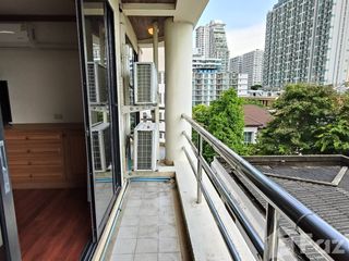 Apartamento en alquiler de 2 habitaciones en Watthana, Bangkok
