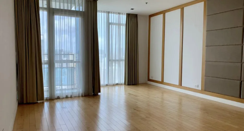 出租 4 卧室 公寓 在 Pathum Wan, 曼谷