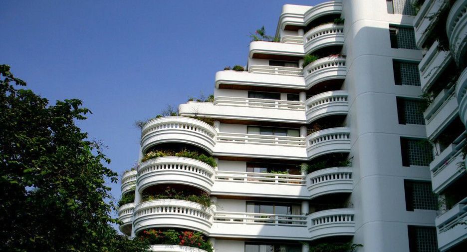 Condo en alquiler de 4 habitaciones en Sathon, Bangkok