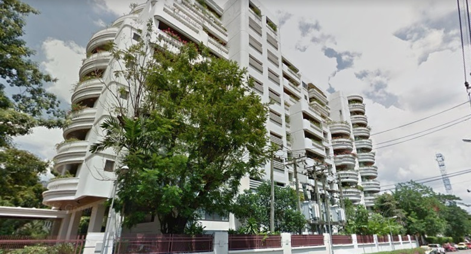 Condo en alquiler de 4 habitaciones en Sathon, Bangkok