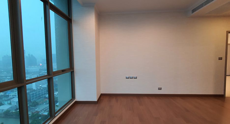 For rent 3 ベッドルーム condo in Watthana, Bangkok