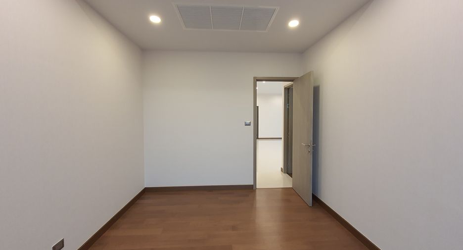 For rent 3 ベッドルーム condo in Watthana, Bangkok