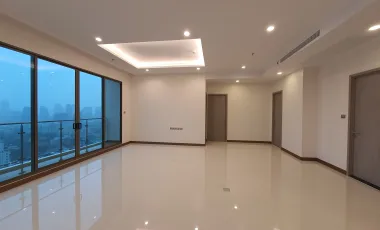 For rent 3 ベッドルーム condo in Watthana, Bangkok
