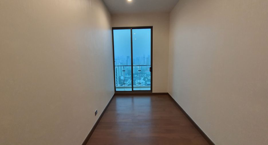 For rent 3 ベッドルーム condo in Watthana, Bangkok
