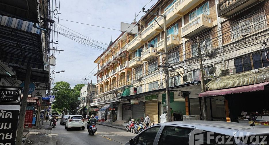 For rent 1 bed retail Space in Wang Thonglang, Bangkok