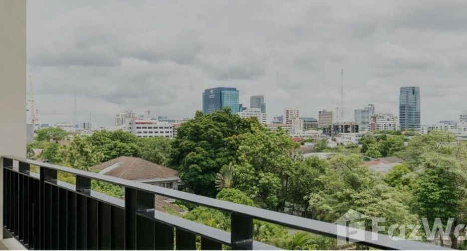 For rent studio apartment in Phaya Thai, Bangkok