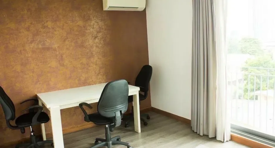 ให้เช่า 4 ห้องนอน คอนโด ใน คลองเตย, กรุงเทพฯ