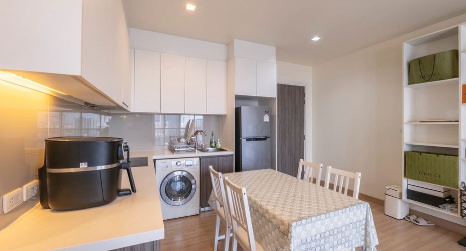 Wohnung zur Miete mit 2 Zimmer in Khlong San, Bangkok