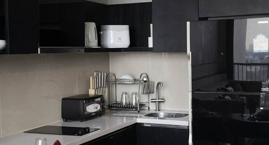 For rent 1 bed condo in Khlong Toei, Bangkok