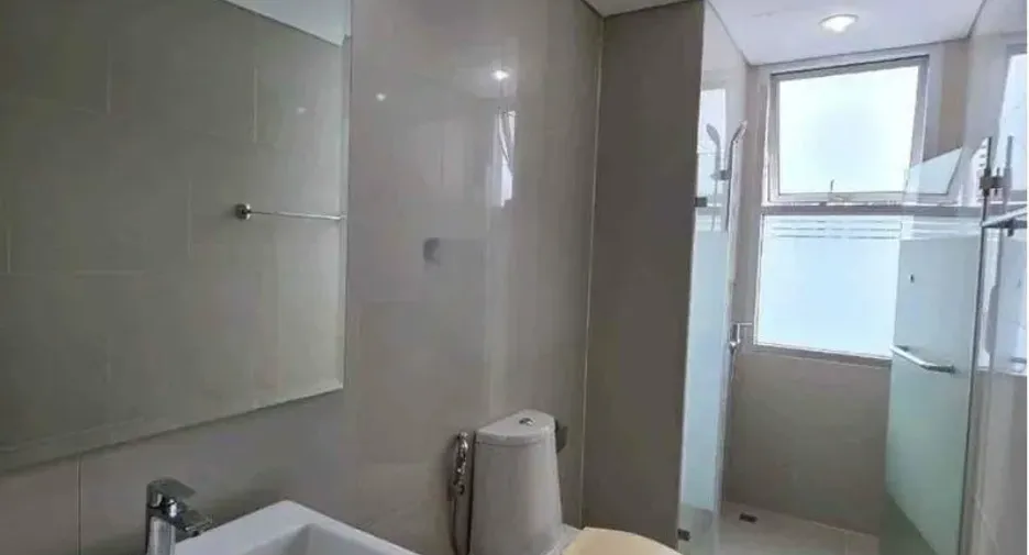For rent 1 bed condo in Khlong San, Bangkok