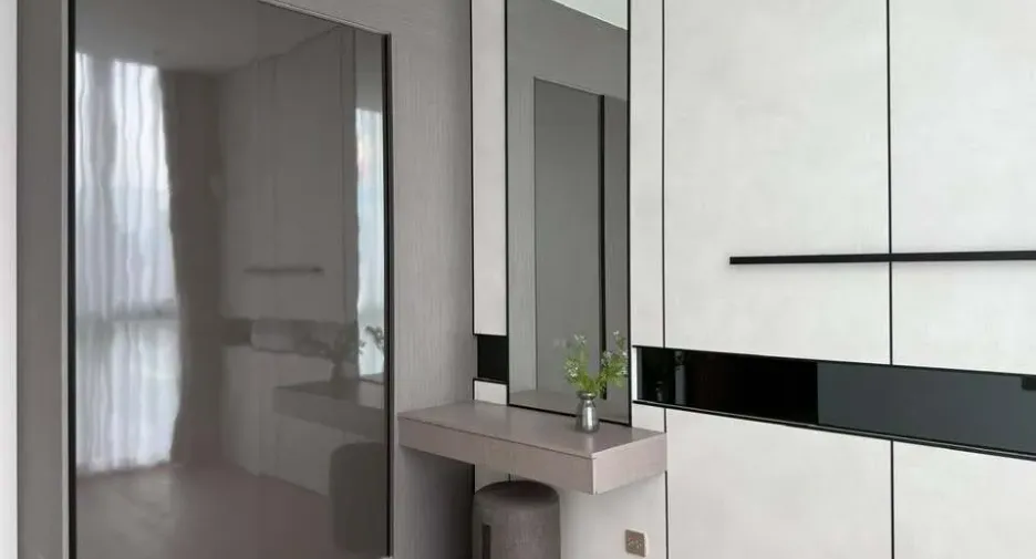For rent 3 bedrooms condo in Sathon, Bangkok