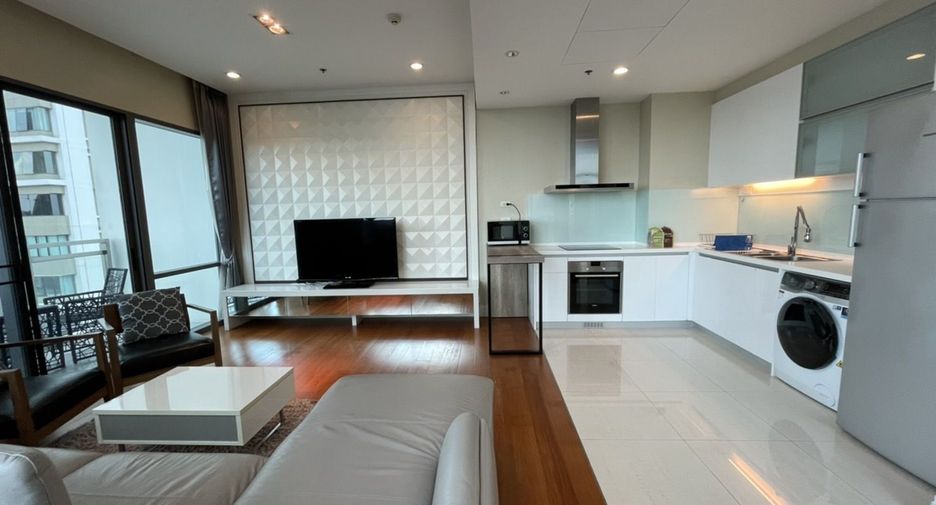 For rent 3 ベッドルーム condo in Khlong Toei, Bangkok