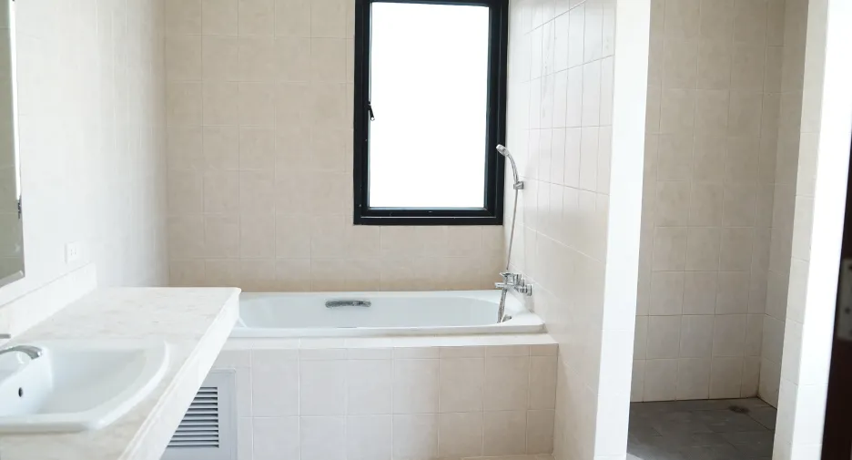 For rent 7 bedrooms office in Prawet, Bangkok
