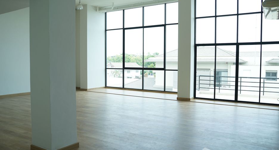 For rent 7 bedrooms office in Prawet, Bangkok