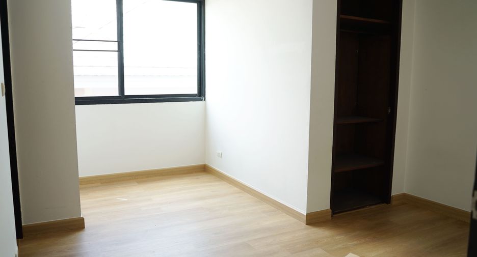 For rent 7 bedrooms office in Prawet, Bangkok