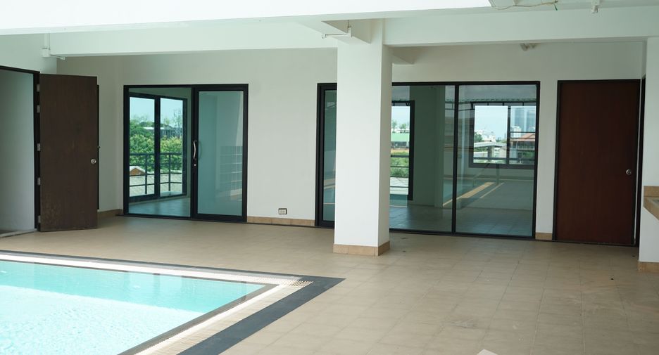 For rent 7 bedrooms office in Prawet, Bangkok