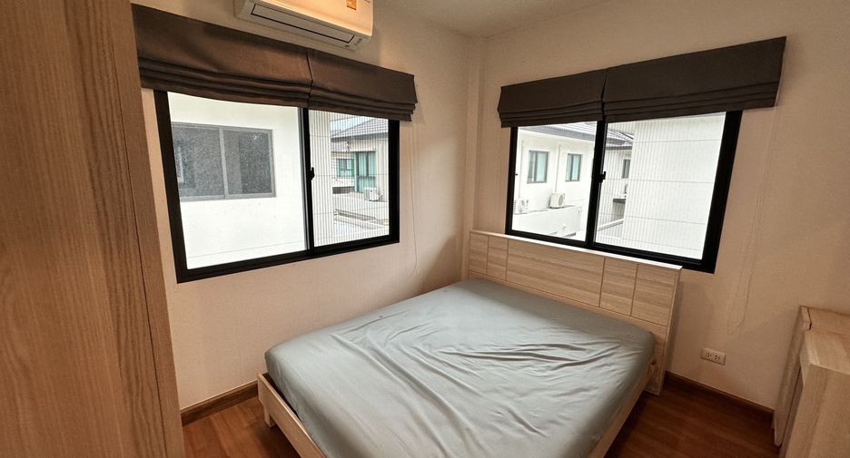 For rent 4 bedrooms house in Bang Phli, Samut Prakan