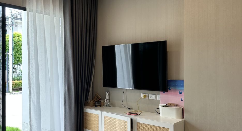 For rent 4 bedrooms house in Bang Phli, Samut Prakan