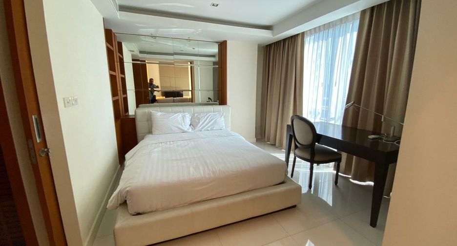 For rent 2 ベッドルーム condo in Pathum Wan, Bangkok
