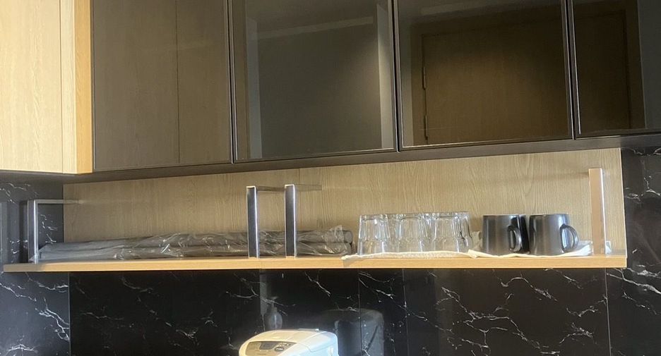 For rent 2 bedrooms condo in Chatuchak, Bangkok