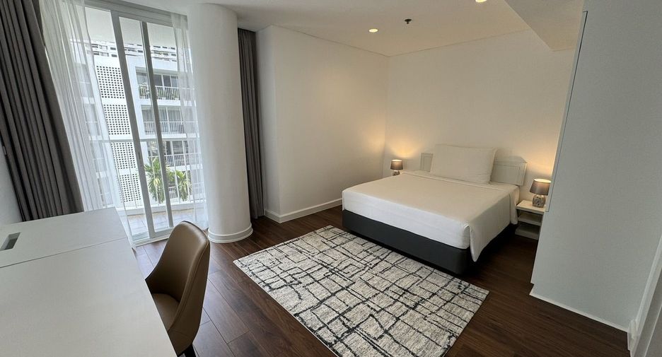 For rent 4 ベッドルーム apartment in Watthana, Bangkok