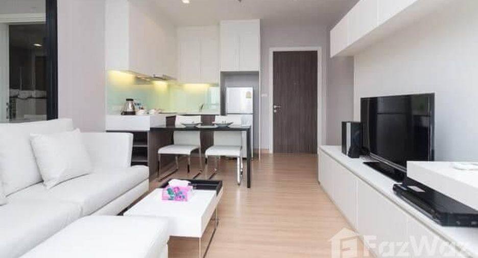 Wohnung zur Miete mit 1 Zimmer in Khlong San, Bangkok