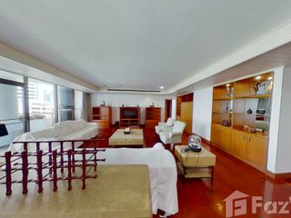 À louer 4 chambres condo à Watthana, Bangkok