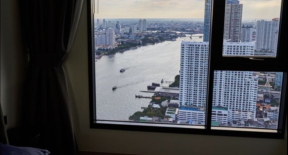 For rent 2 bedrooms condo in Khlong San, Bangkok