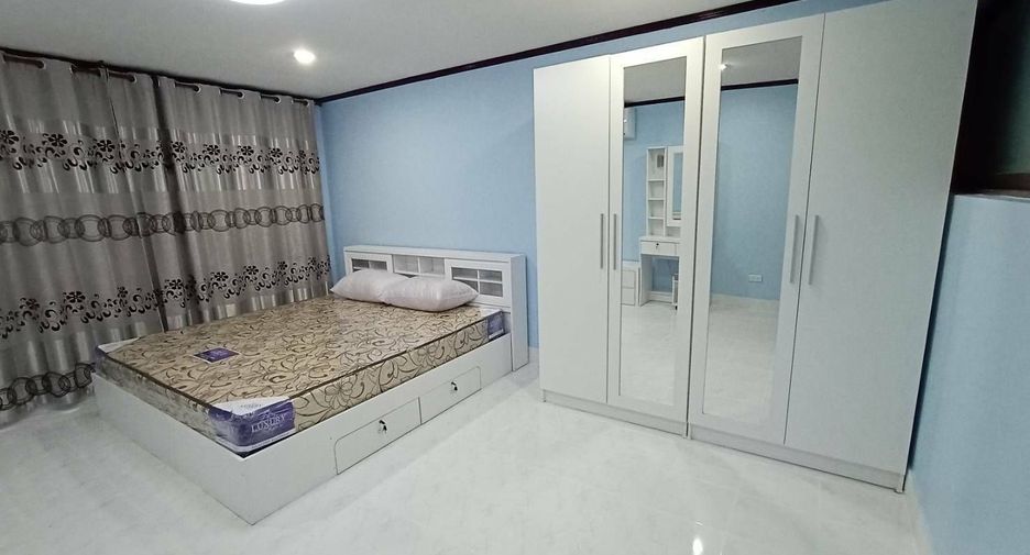 For rent 1 bed condo in Sathon, Bangkok