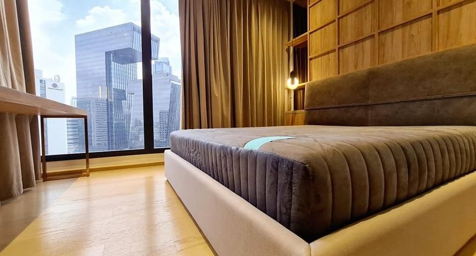 Condo en alquiler de 2 habitaciones en Huai Khwang, Bangkok
