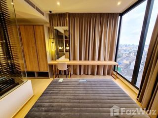 For rent 2 bedrooms condo in Huai Khwang, Bangkok